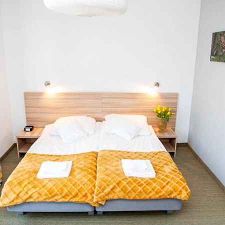 Gosciniec Ptasi Zaulek Bed & Breakfast นีคอร์เซ ภายนอก รูปภาพ